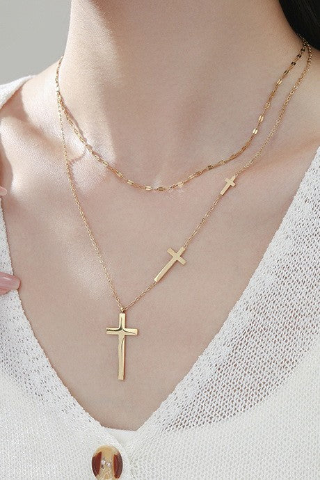 CROSS NECKLACE